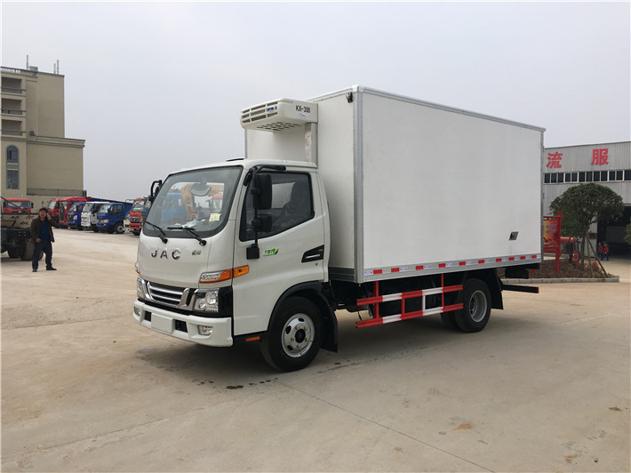 冷藏車在運(yùn)輸過(guò)程中如何減少損耗?