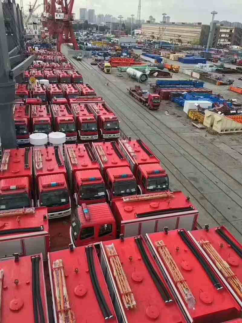 程力集團(tuán)86臺(tái)消防車(chē)出口案例展示